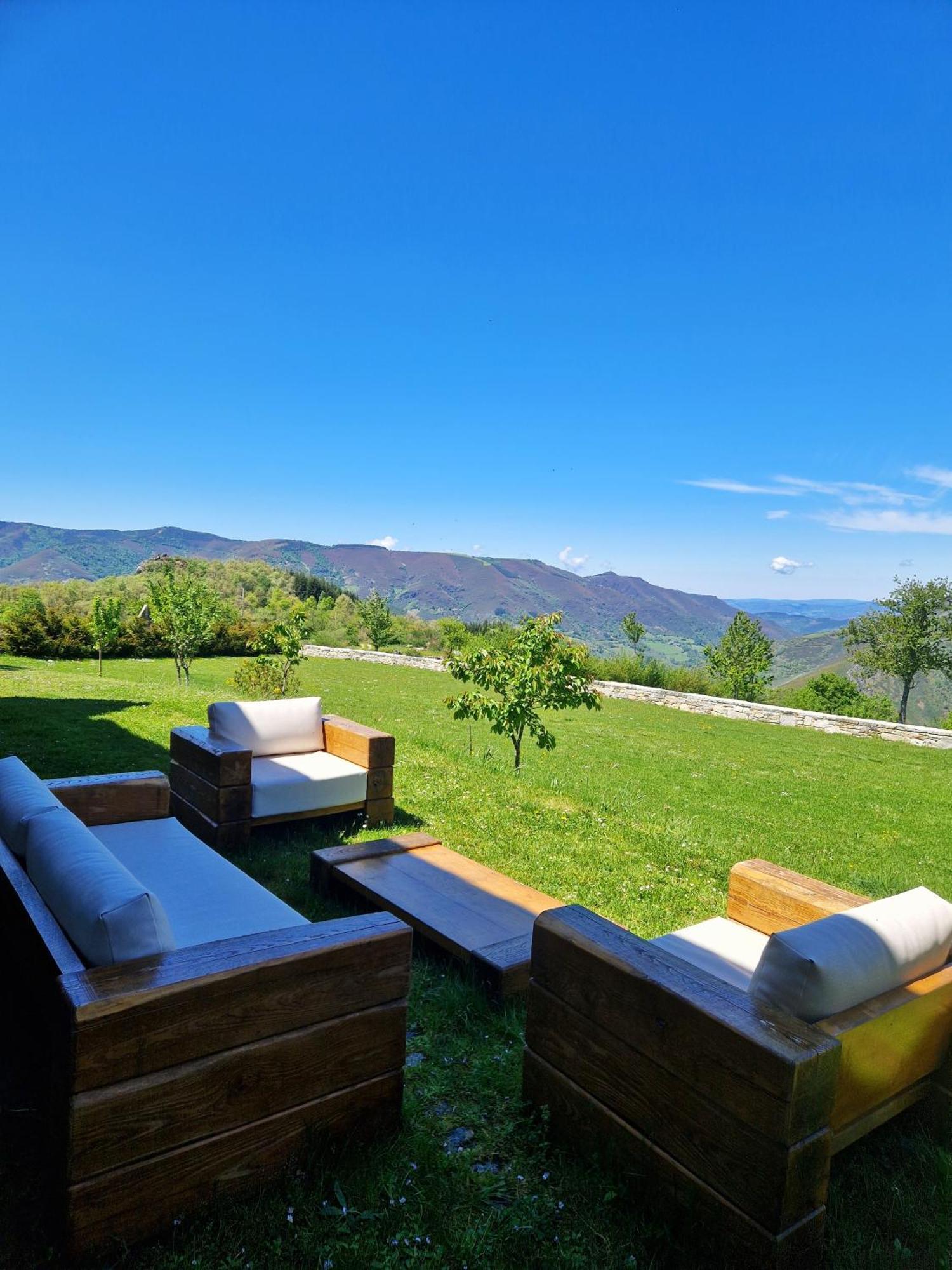 Hotel Пиорнедо Экстерьер фото